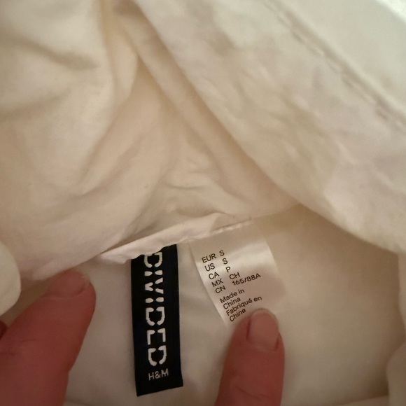 H&M Cream and Beige Puffer Faux-Sherpa Vest - Picture 5 of 5